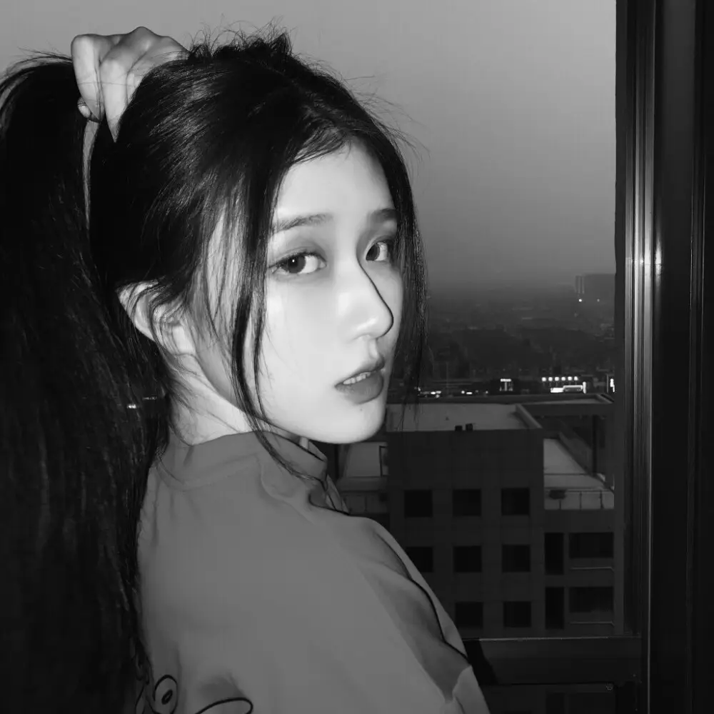 首页艾斯慕斯黑冰女王