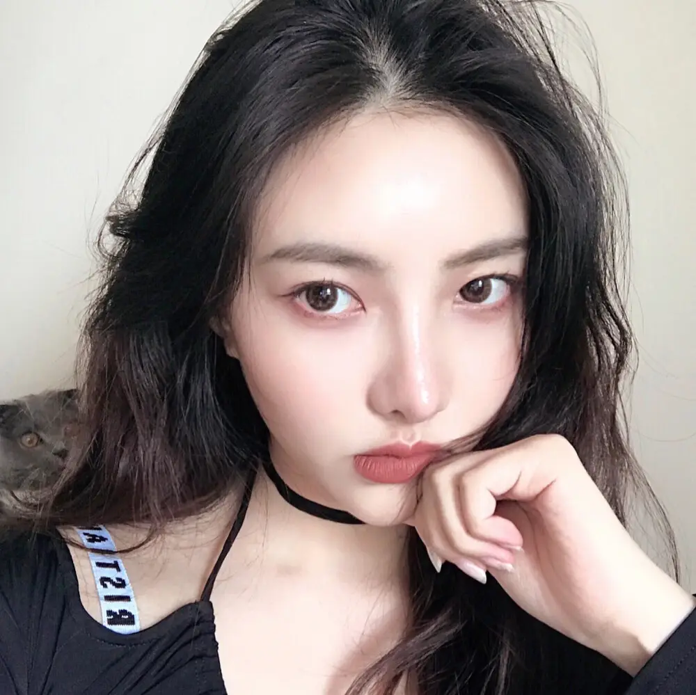 女王踩踏恋足网站